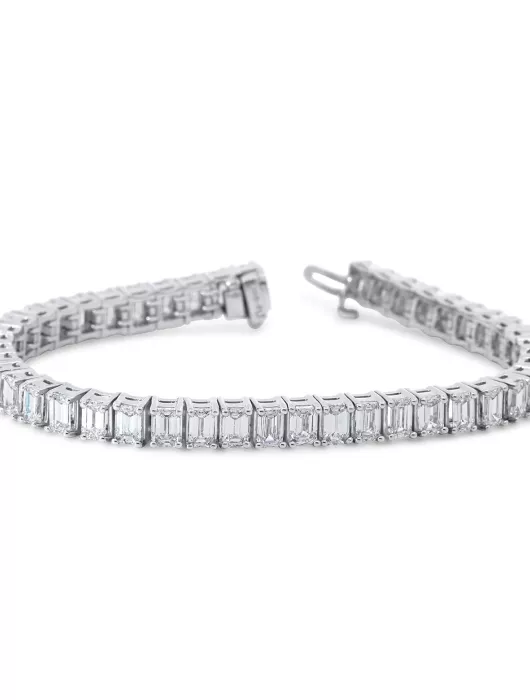 Platinum 16.78ct Emerald Cut Diamond Tennis Bracelet
